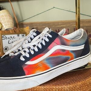 Vans Old Skool Dark Aura skate shoes tie-dye design on the canvas Men’s SZ 11